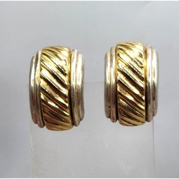 Vintage Two-Tone Gold & Silver Clip-On Earrings Ribbed Design For Women - Picture 1 of 3